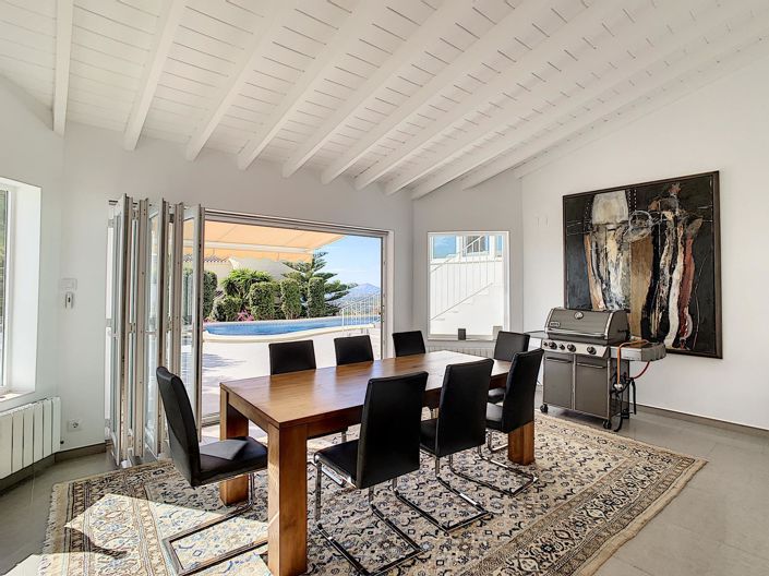 Image No.47-5 Bed Villa for sale