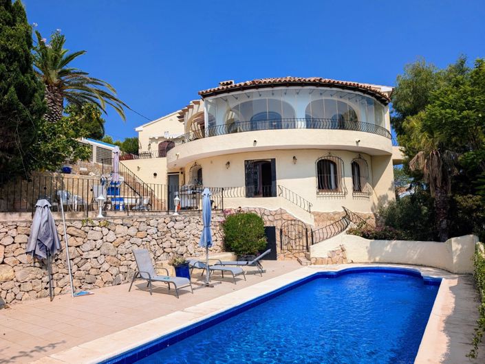Image No.2-4 Bed Villa for sale