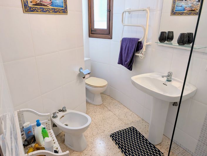 Image No.44-4 Bed Villa for sale