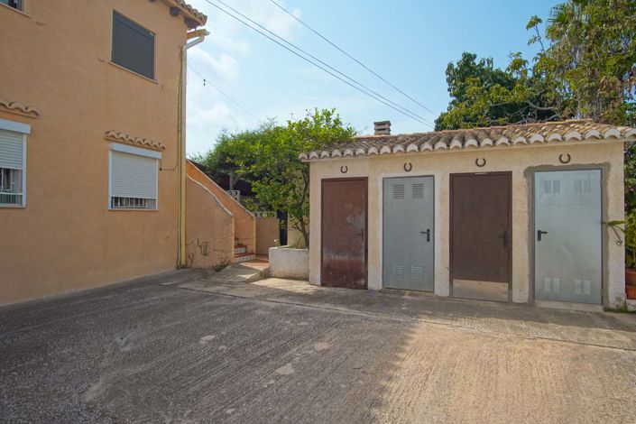 Image No.21-3 Bed Apartment for sale