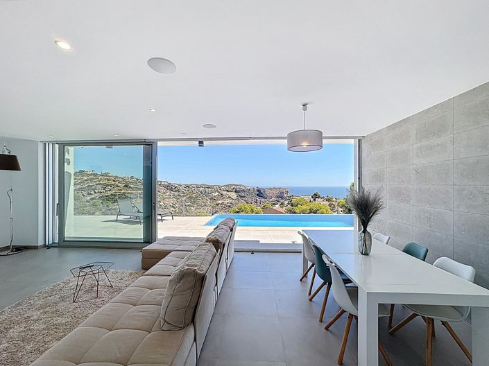 Image No.5-4 Bed Villa for sale