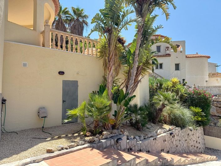 Image No.44-5 Bed Villa for sale