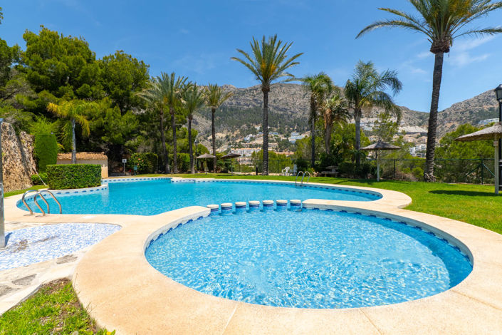 Image No.2-2 Bed Villa for sale