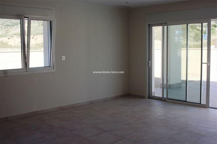 Image No.23-3 Bed Villa for sale
