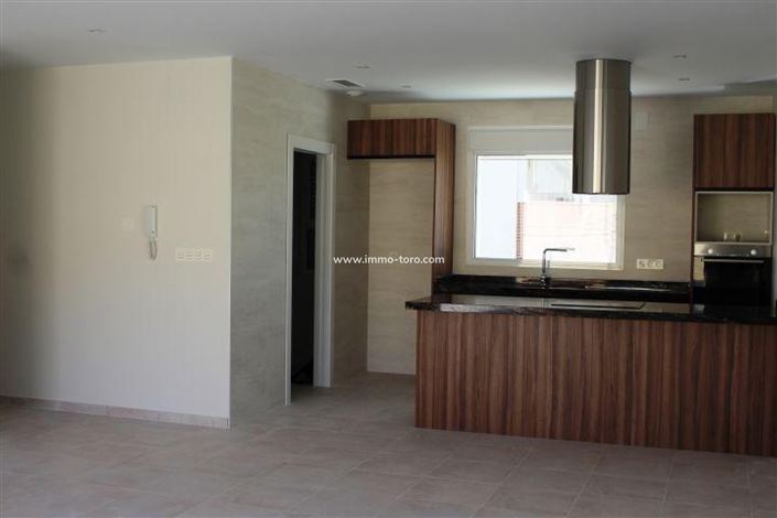 Image No.3-3 Bed Villa for sale