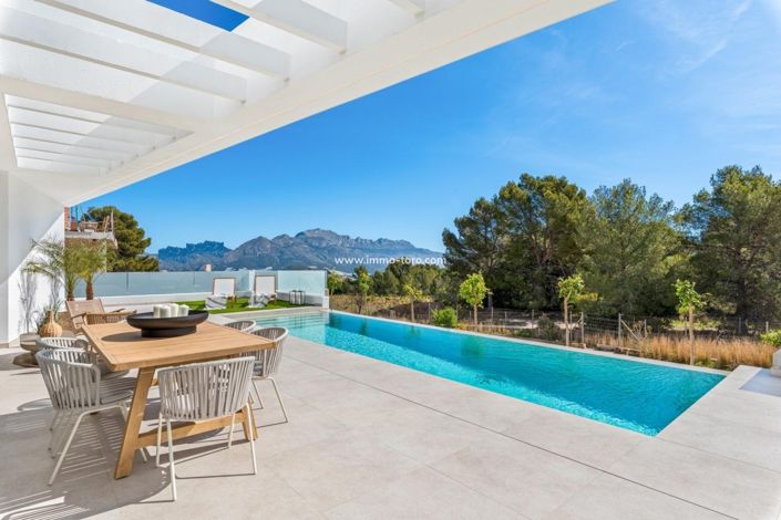 Image No.35-4 Bed Villa for sale