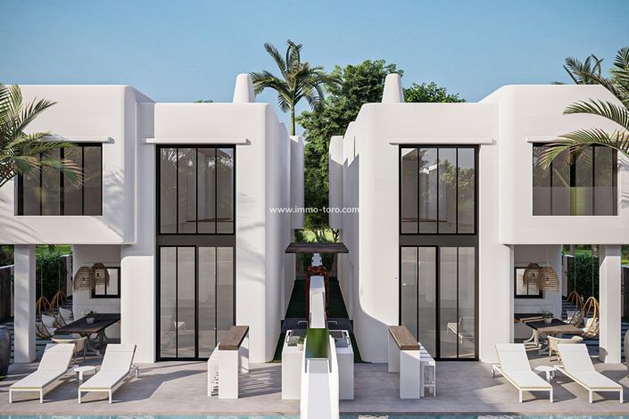 Image No.4-4 Bed Villa for sale