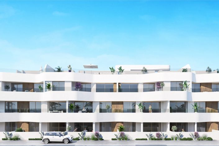 Image No.8-2 Bed Apartment for sale