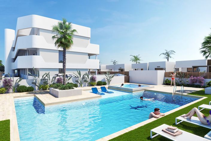 Image No.9-2 Bed Apartment for sale