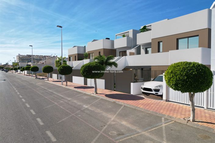 Image No.20-2 Bed Apartment for sale