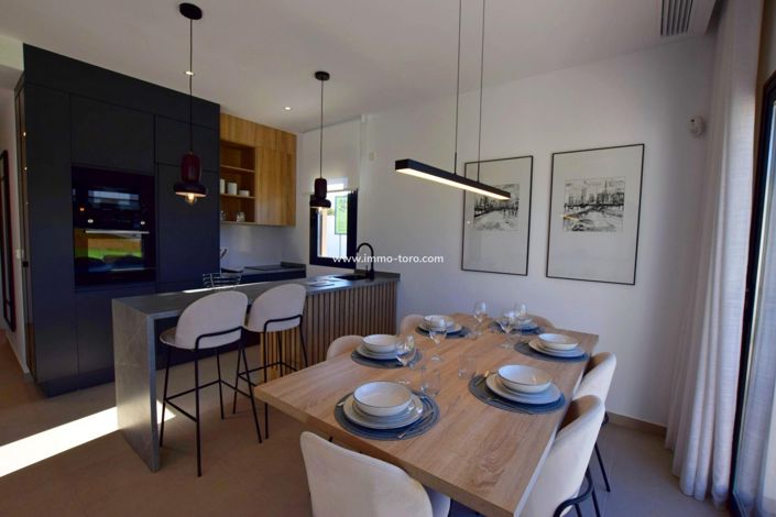 Image No.11-3 Bed Apartment for sale
