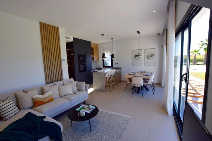 Image No.8-3 Bed Apartment for sale