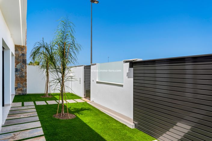 Image No.7-3 Bed Villa for sale