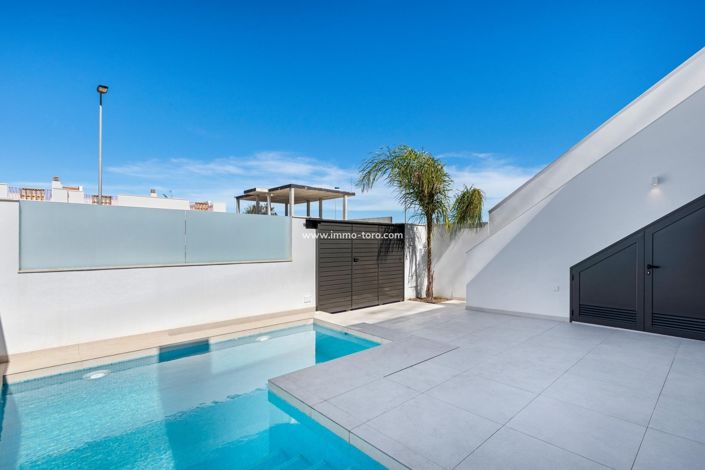 Image No.2-3 Bed Villa for sale
