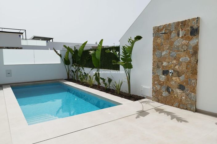 Image No.31-3 Bed Villa for sale