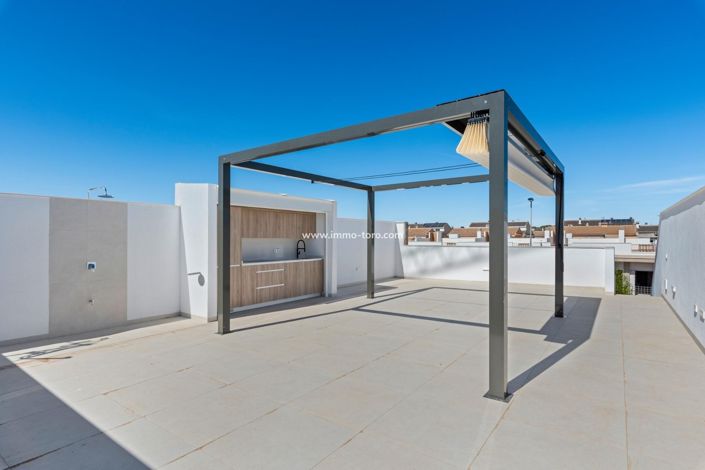 Image No.8-3 Bed Villa for sale