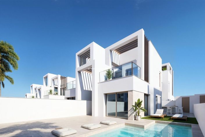 Image No.2-3 Bed Villa for sale