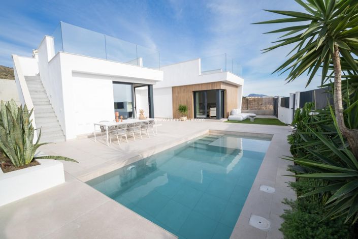 Image No.33-3 Bed Villa for sale