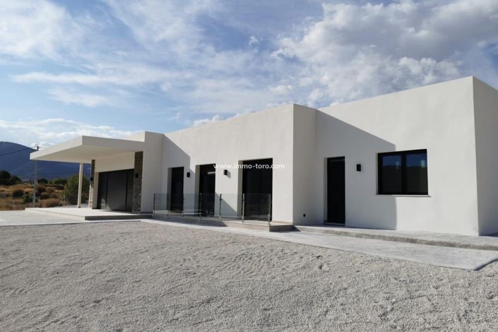 Image No.9-3 Bed Villa for sale