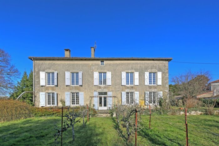 Image No.2-5 Bed House for sale