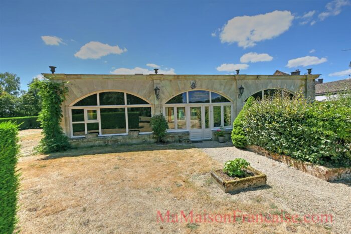 Image No.2-2 Bed Bungalow for sale