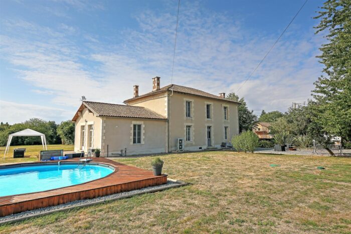 Image No.2-5 Bed House for sale