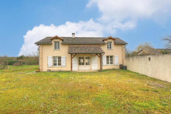 Image No.3-3 Bed House for sale