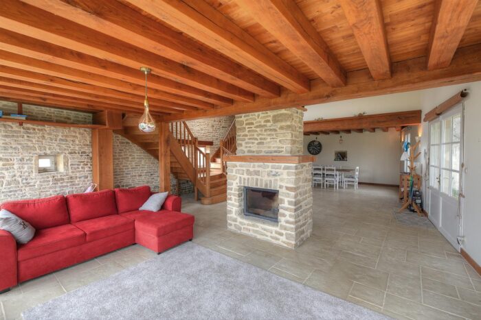 Image No.9-3 Bed House for sale