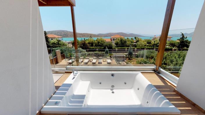 Image No.2-2 Bed Villa for sale