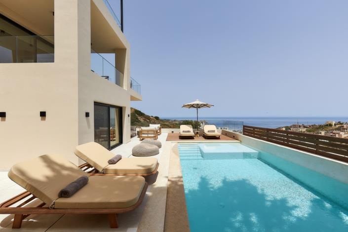 Image No.12-6 Bed Villa for sale