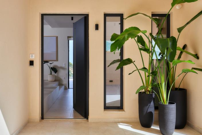 Image No.27-6 Bed Villa for sale