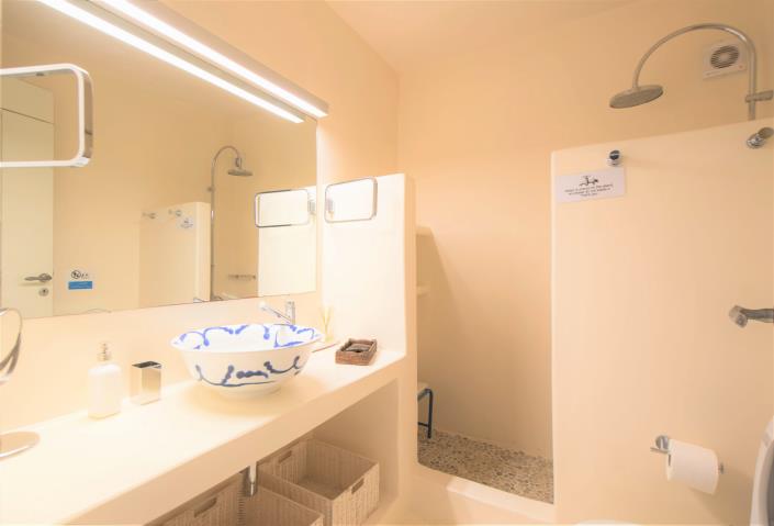 Image No.18-5 Bed Villa for sale