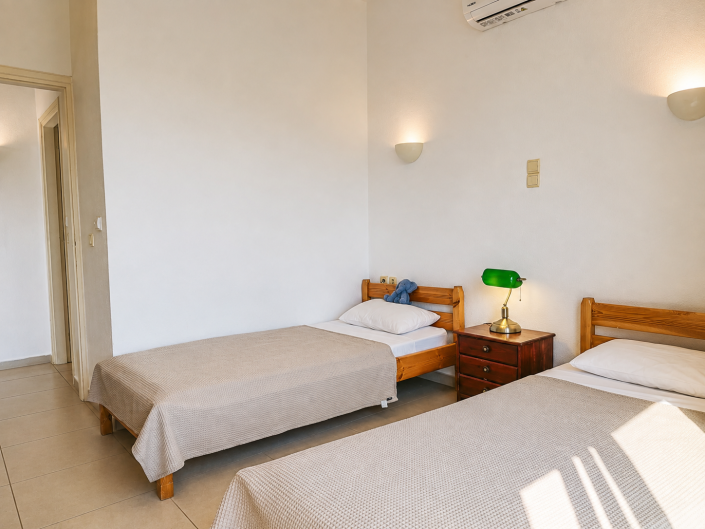 Image No.7-2 Bed Villa for sale
