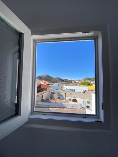 Image No.11-3 Bed Apartment for sale