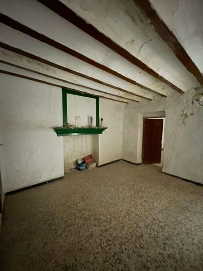 Image No.25-3 Bed Property for sale
