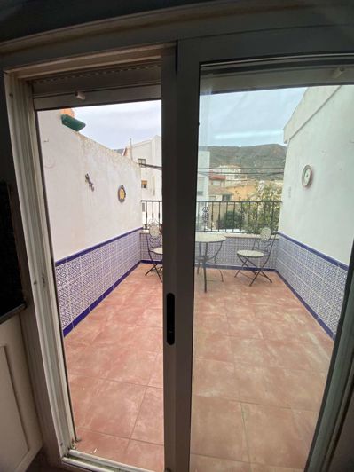 Image No.12-2 Bed Property for sale
