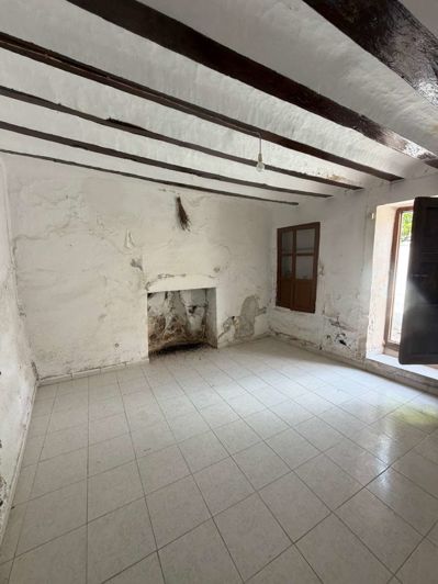Image No.7-3 Bed Property for sale