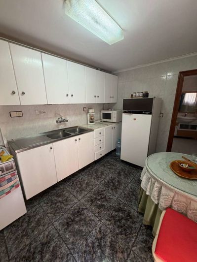 Image No.9-5 Bed Property for sale