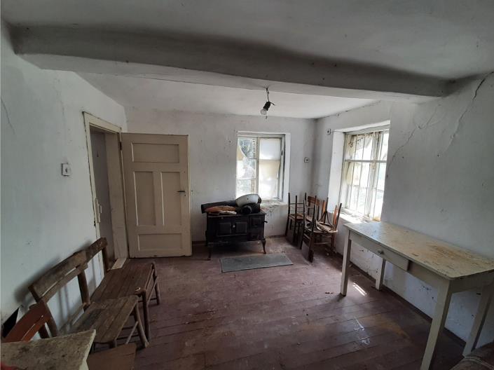 Image No.4-2 Bed Country House for sale