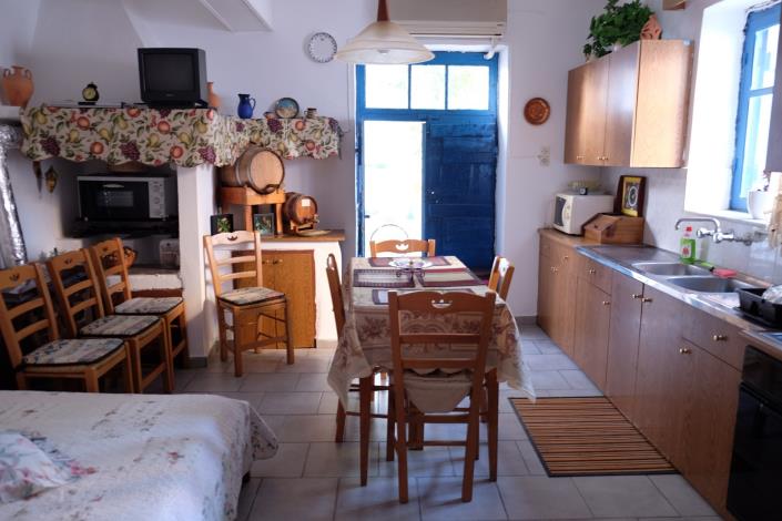 Image No.24-3 Bed Country Property for sale