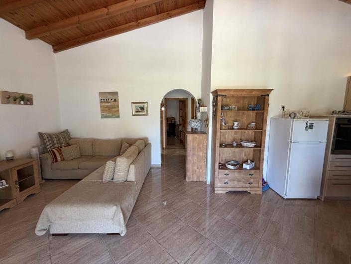 Image No.8-2 Bed Bungalow for sale
