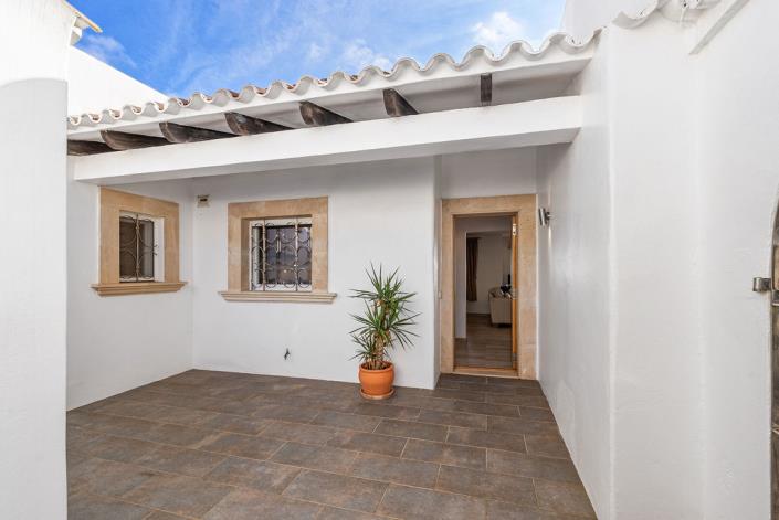 Image No.9-4 Bed House/Villa for sale