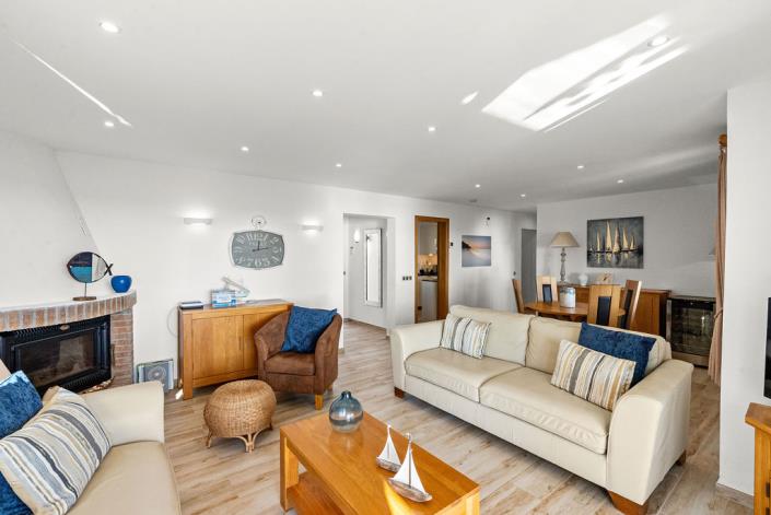 Image No.11-4 Bed House/Villa for sale