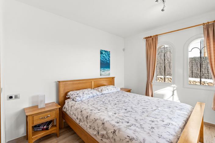 Image No.20-4 Bed House/Villa for sale