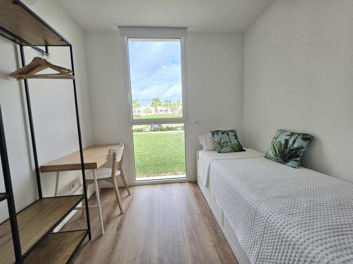 Image No.17-2 Bed Apartment for sale