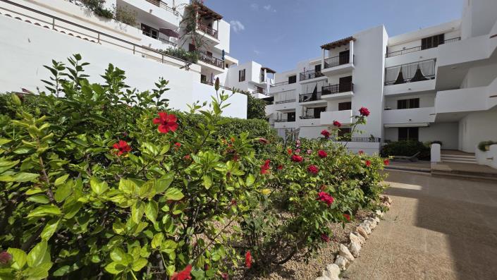 Image No.22-2 Bed Apartment for sale