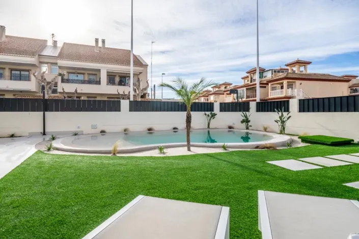 Image No.6-3 Bed Villa for sale