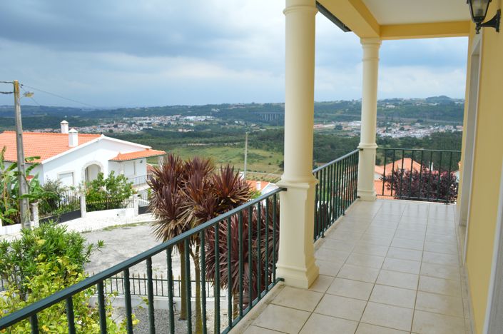 Image No.14-Villa de 4 chambres à vendre à Sobral da Lagoa