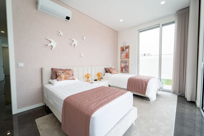 Image No.9-3 Bed Villa for sale
