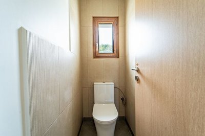 a18
